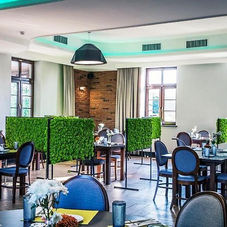 Bed and Breakfast Dwor Karwacz Пшасныш Экстерьер фото